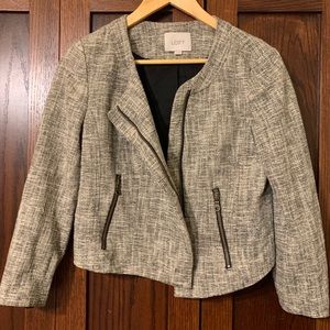 Cropped Black Cream Blazer
